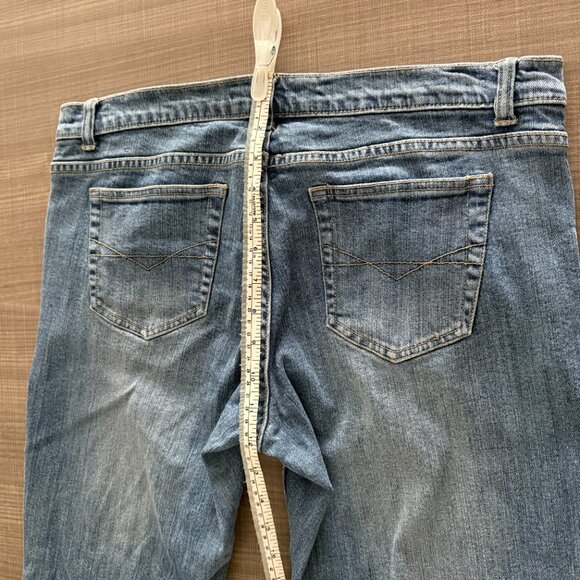 Joe Fresh Jeans - Wide Leg Medium Wash - Size 10 - Picture 12 of 16